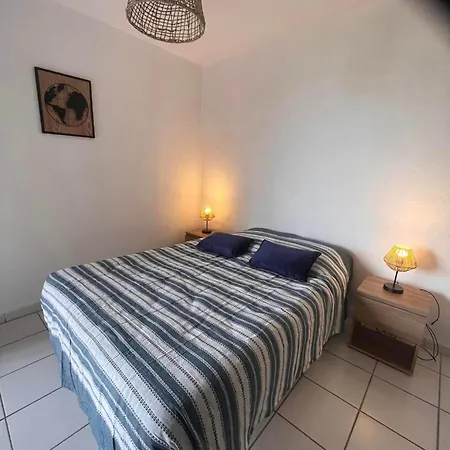 Apartment Les Pieds Dans L'eau