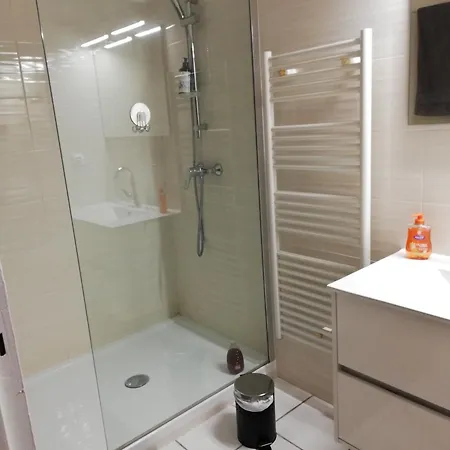 Les Pieds Dans L'eau San-Nicolao